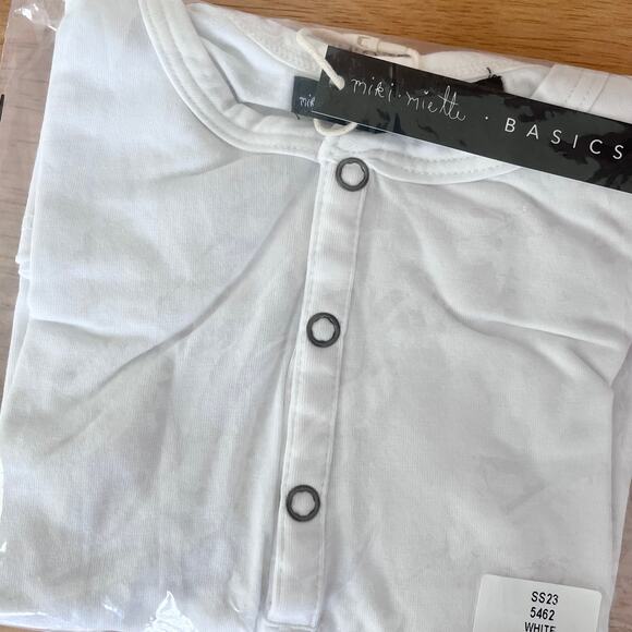 Miki Miette White Short Sleeve Crewneck Henley T-Shirt Kid’s Size 6Y NWT - Picture 3 of 3